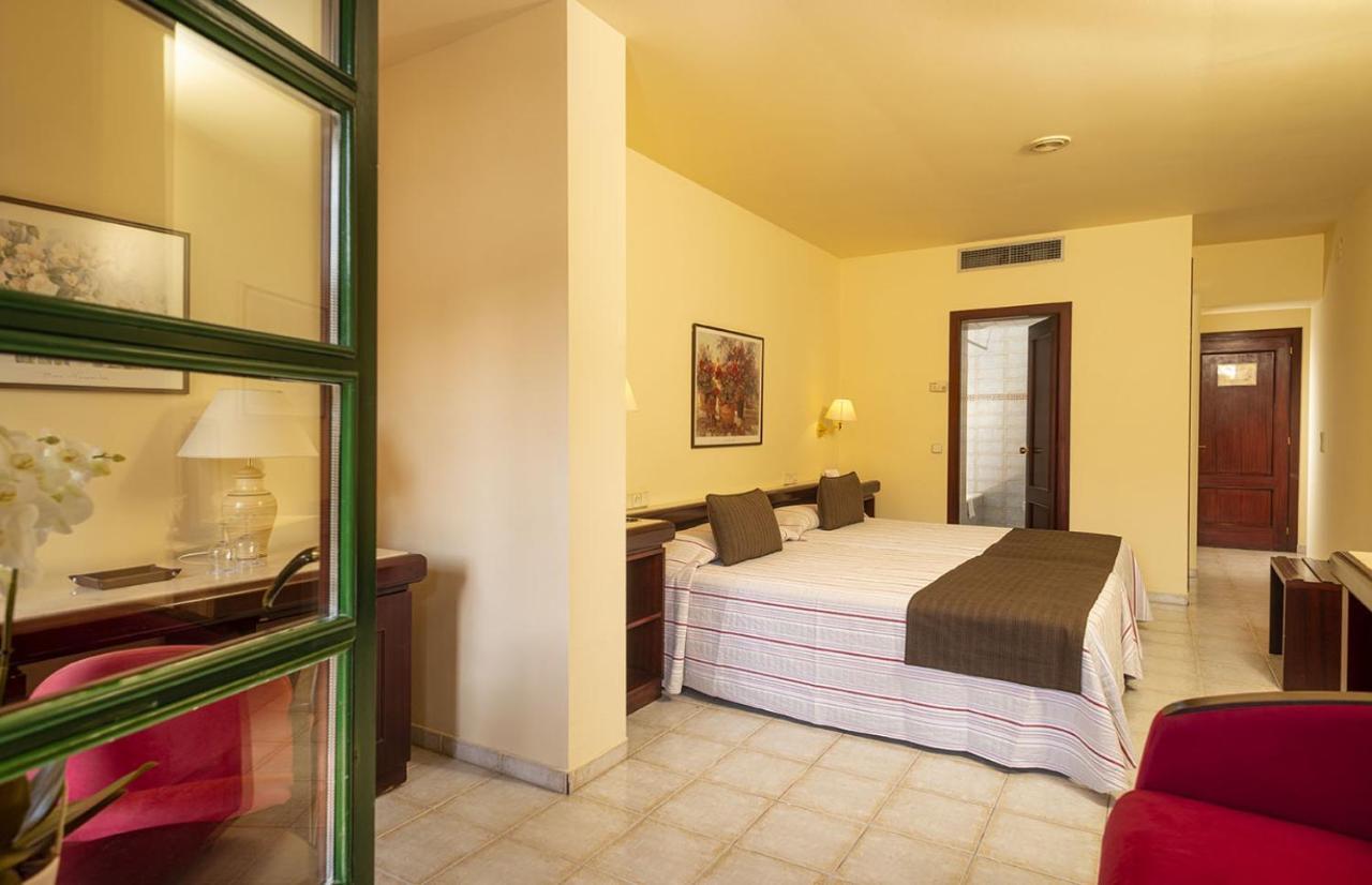 Hotel Guitart Rosa - Adults Only Льорет-де-Мар Экстерьер фото